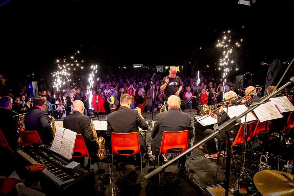 taverners-big-band-georgia-van-etten Taverner's Big Band